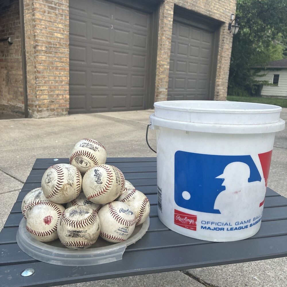 15 Rawlings Official League Baseballs + 13 more & Bucket Used Practice Balls
